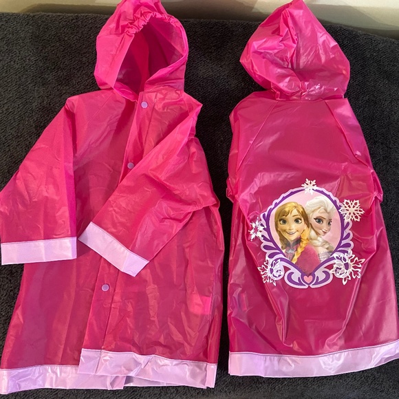 Girls Disney Frozen Rain Jackets - Picture 4 of 6